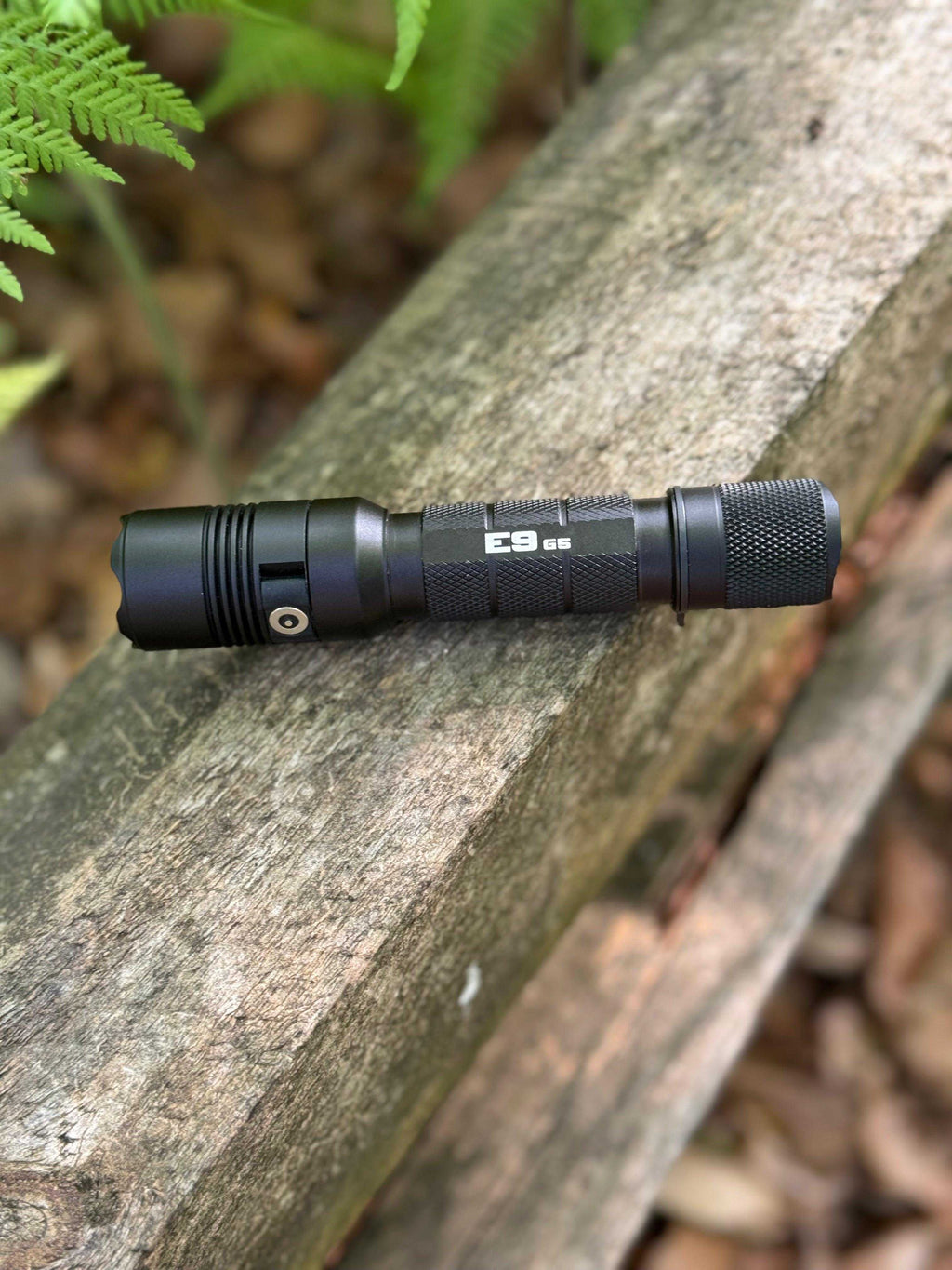 E9 GEN5 Long Throw- 3,000 Lumen  388 Meter EDC Flashlight
